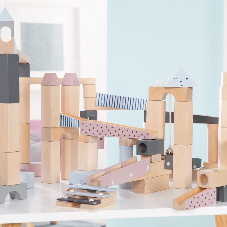 ROBA Koka bumbiņu trases komplekts “Large Wooden Marble Run”, 100 detaļas
