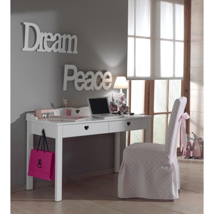 VIPACK Amori white desk – Romantic charm and modern functionality for creative young minds