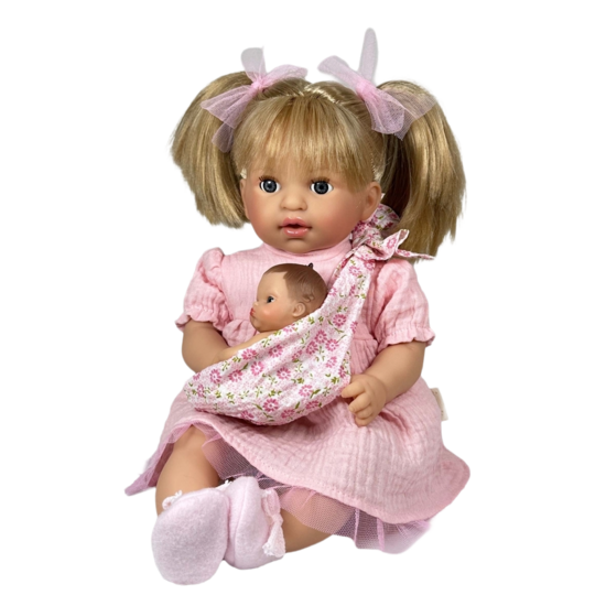 NINES D'ONIL Lelle Alekss ar bērnu